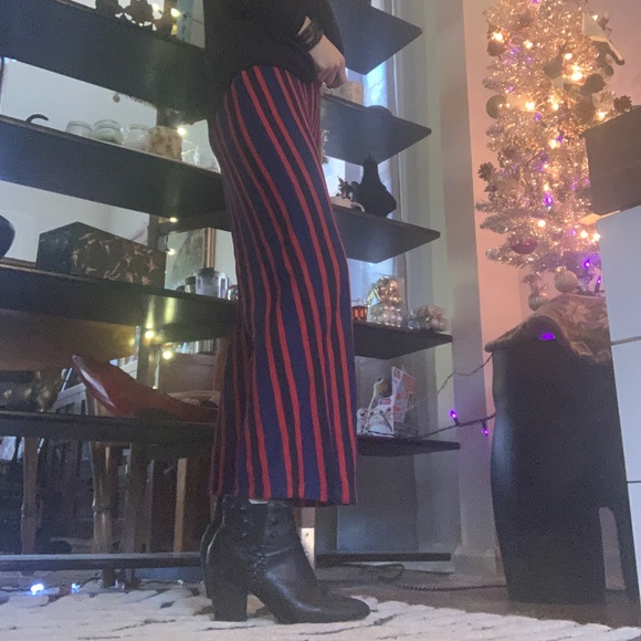 Silence and Noise Red and Blue stretch Ankle Pant - Picture 6 of 9